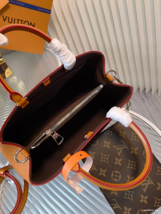 WIS VUITTON MM TOTE MARELLE LOUIS 0809